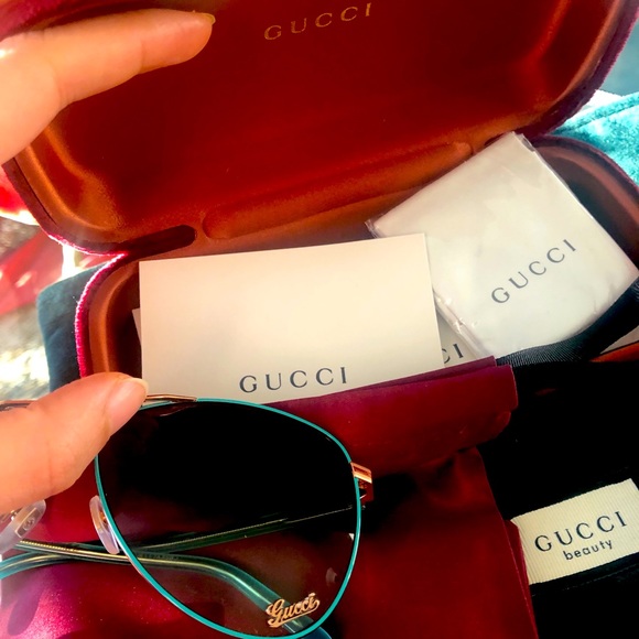 COPY - Gucci sunglasses - Picture 1 of 3